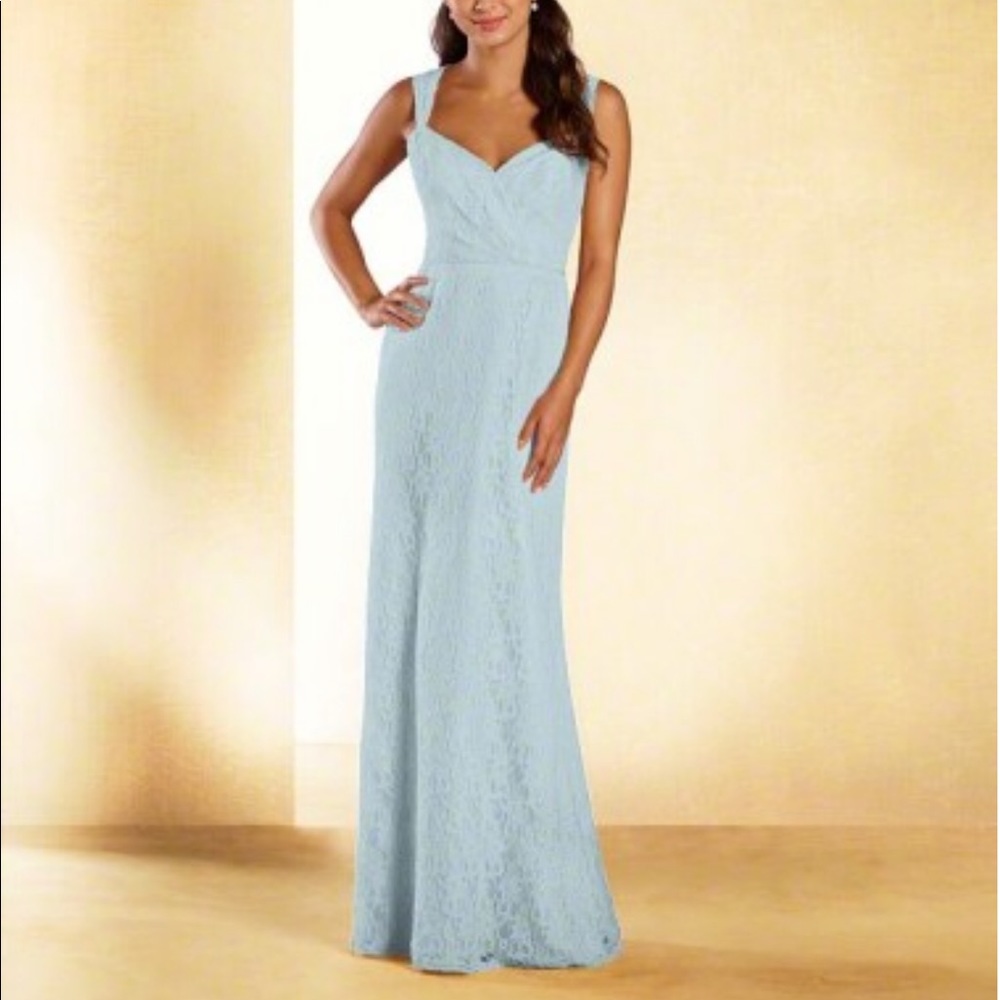 New Alfred Angelo gown style 537. Color is powder